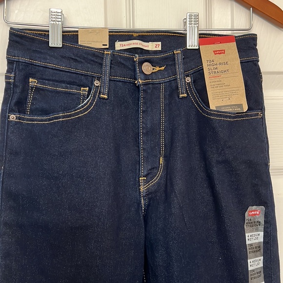 724 Levi’s High Rise Slim Straight Jeans - Picture 6 of 11